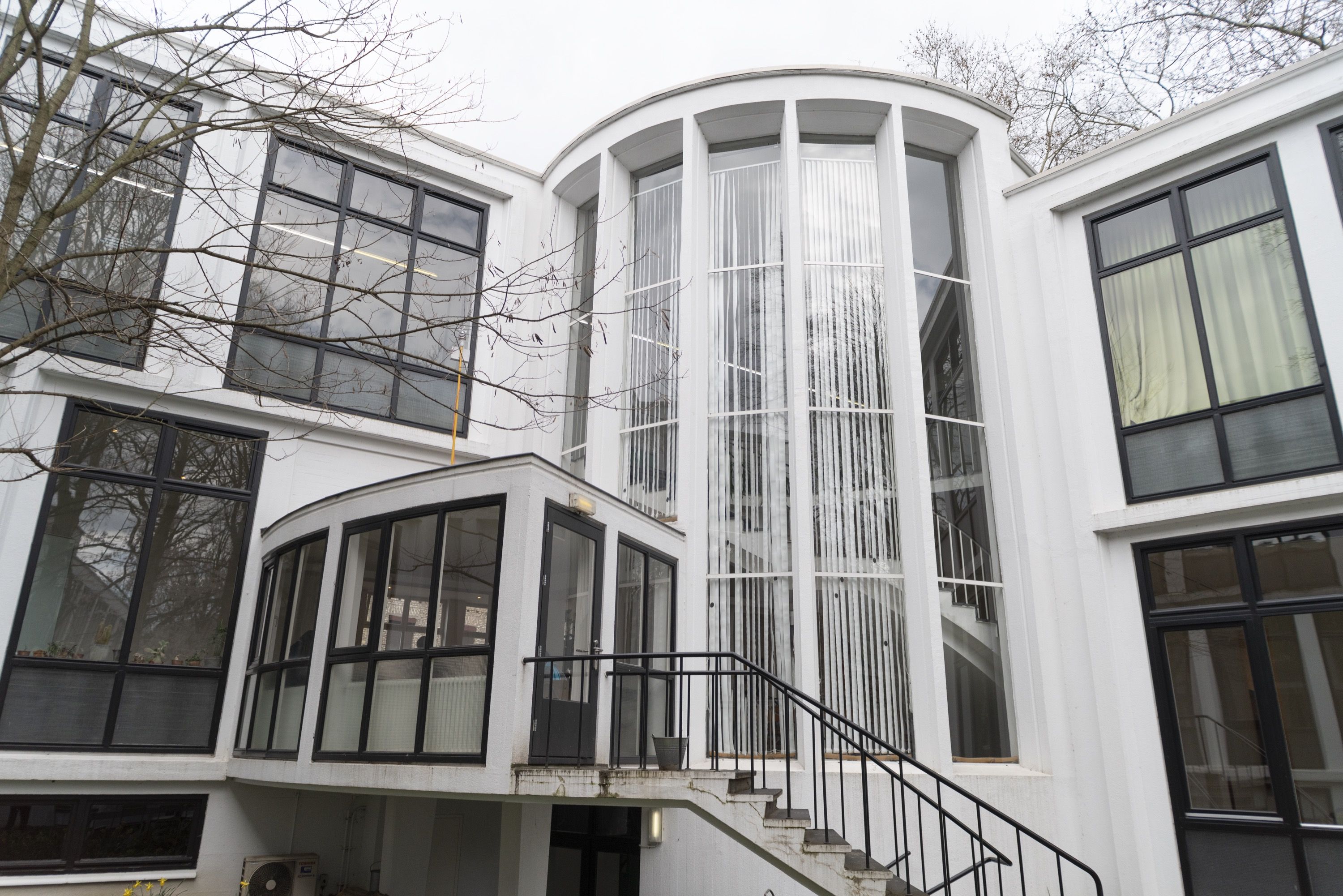 Marissa Lee Benedict and David Rueter, Installation detail - exterior, Van Eyck Academie, Maastricht, NL